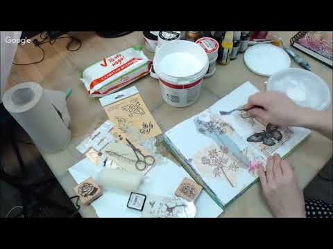 Видео: Как использовать грунт Гессо Gesso в Микс Медиа Mixed Media Art: видео урок Натальи Жуковой