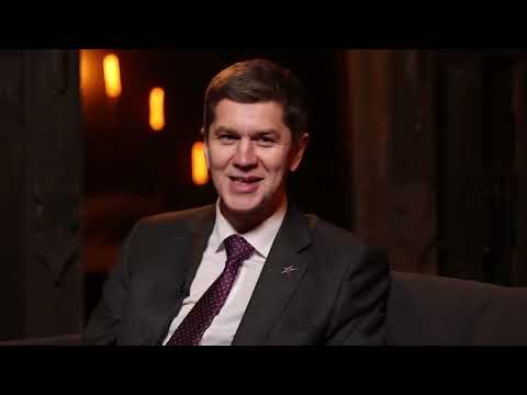 Видео: О том, как стать переводчиком