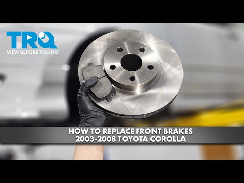 Видео: Как заменить передние тормоза на Toyota Corolla 2003-2008 годов