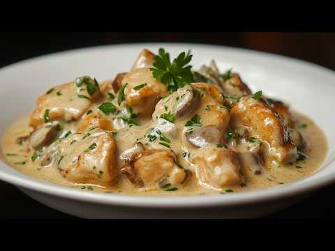 Видео: Самое нежное куриное мясо в кремовом грибном соусе — это наслаждение в каждой ложке!