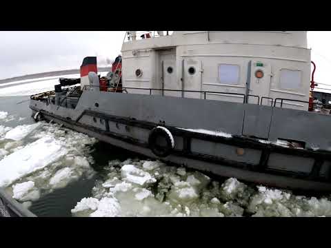 Видео: Всего по не многу! Буксуем на ЗИЛе -130! Или короткометражный фильм Переправа!