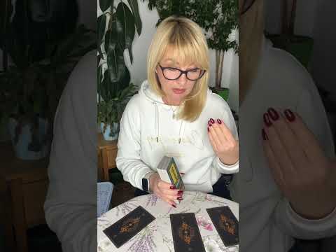 Видео: Для тех кто родился в октябре - ваш таро прогноз на Ноябрь 2025