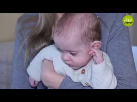 Видео: Максим Пьянков родился слепым и глухим в результате ДТП. Специальный репортаж телеканала Все Шушары