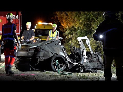Видео: VN24 — Серьёзная авария с электромобилем — Tesla S мощностью 1020 л.с. загорелась