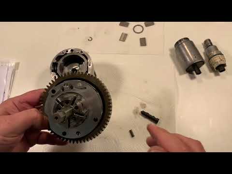 Видео: OM651 Mercedes масляный насос