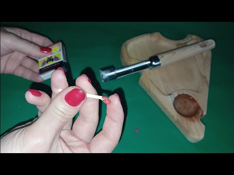 Видео: striking matches at something 🤷‍♀️ чиркаю спичками во что-то