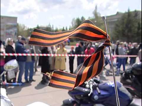 Видео: Бессмертный полк, Лучегорск 2015 г.