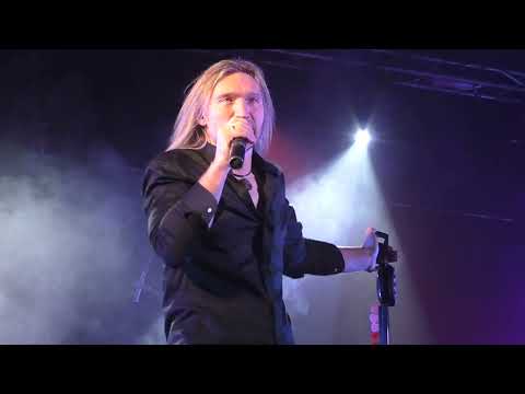 Видео: Петр Елфимов "Поверь в любовь" - Сольный концерт "SOUL.LOVE.LIVE" 14.02.22