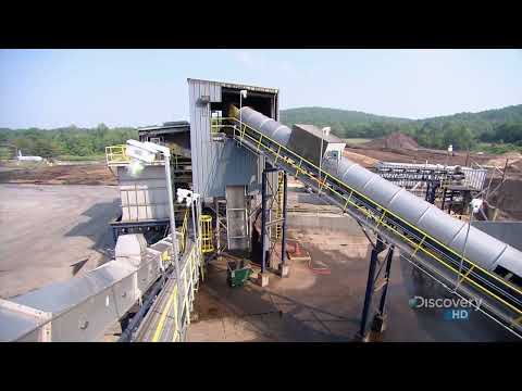Видео: Как производится брикетированный уголь?