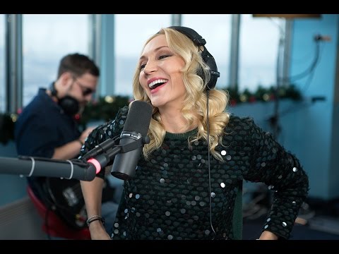 Видео: Кристина Орбакайте - Поговорим (LIVE @ Авторадио)