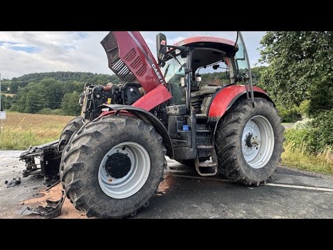 Видео: Всем ли стоит это посмотреть?! Тупицы на тракторе против профессиональных глупостей с тяжёлой тех...
