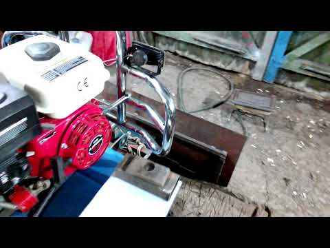 Видео: Передняя навеска и отвал.