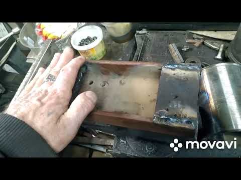 Видео: Тиски наклонные, для фрезерного или сверлильного станка (это что-то.....)