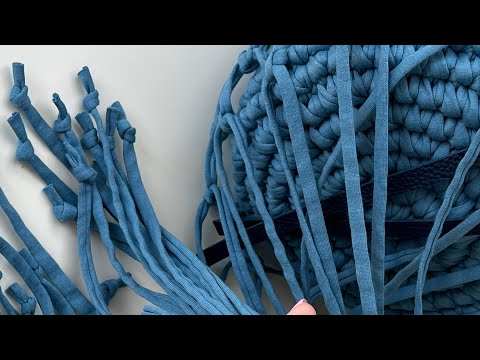 Видео: Любишь красивые вещи? 🤩 обязательно вяжи 😍 Сумка крючком 2024, вязаная торба с бахромой