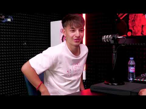 Видео: Тонката Илиев пред БЛИЦ Live: Истината за локалите, любовта, фенките и странните предложения