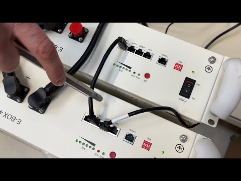 Видео: Литий-ионный аккумулятор Voltacon 5,12 кВт·ч BMS (версия B) в сочетании с 8 кВт Off Grid