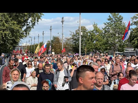 Видео: Крестный ход в Москве 2025 год