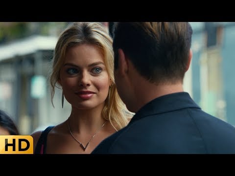 Видео: Джесс обирает прохожих на улице. Фокус.