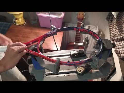 Видео: HEAD RADICAL JR 16*19. Перетяжка  струн на теннисной ракетке