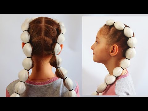 Видео: Фонарики из волос / быстрые #прически на длинные волосы / two easy and simple braids
