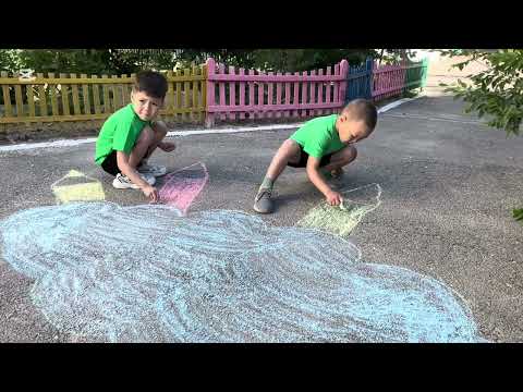 Видео: Бақытты балалық шақ