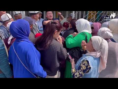 Видео: Көзү азиздер жана дүлөйлөр 600 кг колдонулган кийим-кече ж/а 400 дөн ашуун жаңы кийим-кече таратылды