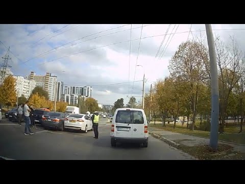 Видео: Жесть  Дебилы За Рулём Morons Behind the Wheel in Kishinev