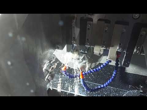 Видео: обработка нержавейки на токарном станке с ЧПУ РФ