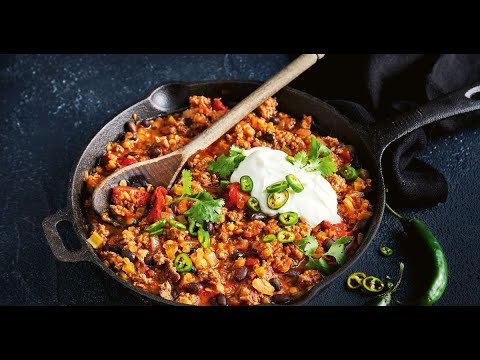 Видео: Чили кон карне. Мексиканский соус покоривший весь мир!