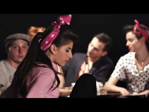 Видео: AKAGA & ROUSSINOFF - ROCKABILLY ЗВЕЗДА (Official Video)