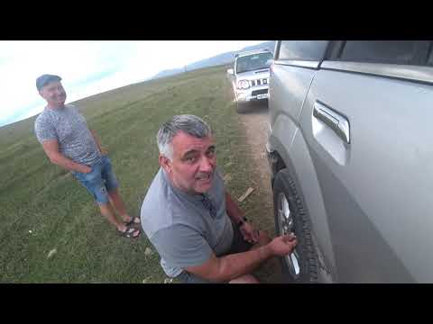 Видео: Great Wall Hover Н5 и Suzuki Jimny по бездорожью ПРИЭЛЬБРУСЬЯ. плато Бермамыт. Джилысу.