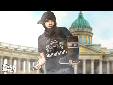 Видео: РАСПАКОВКА МЕРЧА YEAT / MOONBOOT / ALICEHOLLYWOOD