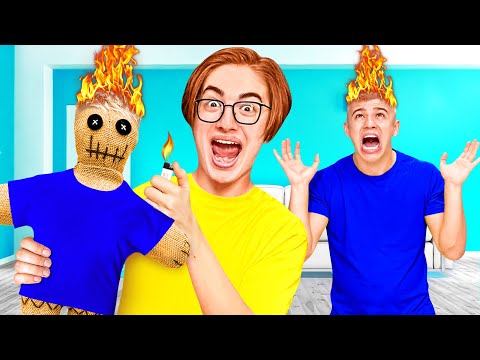 Видео: КУКЛА ВУДУ в Реальной Жизни ! *Контролирует нас 24 часа*