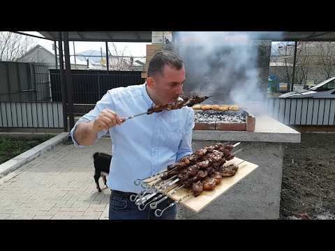 Видео: БАРАНЬИ РЕБРЫШКИ, ЗАПЕЧЕННЫЕ В ДУХОВКЕ - ВКУСНО И ПРОСТО!