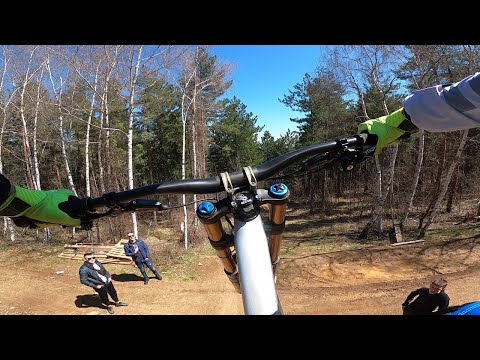 Видео: КАРАХМЕ ЦЯЛ ДЕН НА ДЕРЕ? ОФРОУД С БУС?