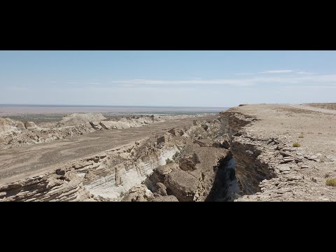 Видео: Дорога от берега Аральского моря до села Муйнак