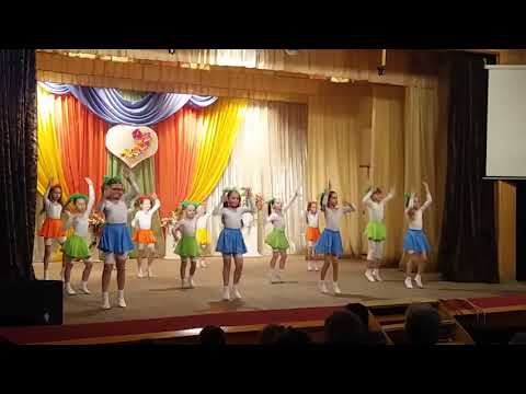 Видео: Танец "Детство"