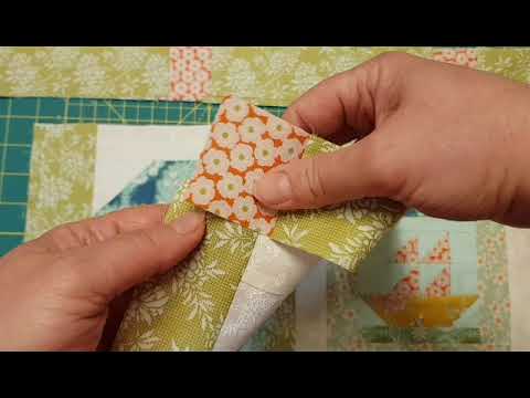 Видео: 197. Сборка топа/Шьём квилт "Лоскутная деревенька"/Пэчворк шаг за шагом-2