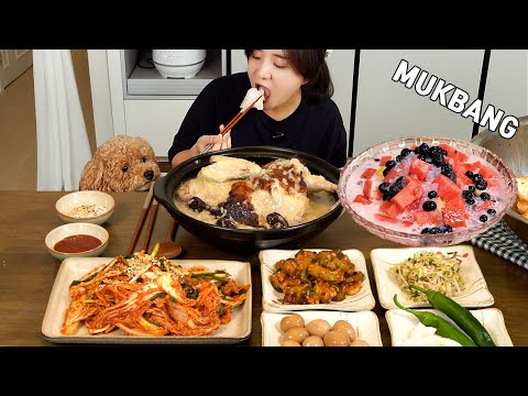 Видео: Кулинарный мукбанг | Домашний корейский обед 🍲 Самгетанг, свежий кимчи и летний фруктовый пунш
