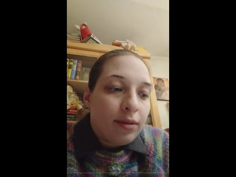 Видео: Урок 1. Какую блокфлейту выбрать: пластик или дерево? Обзор блокфлейт.