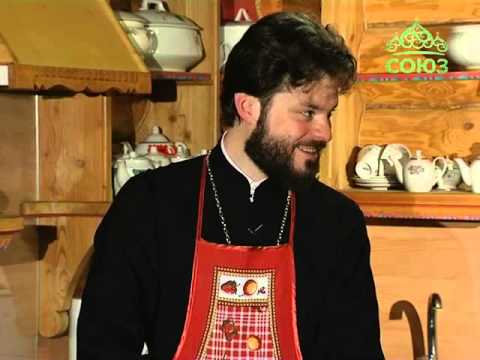 Видео: Кулинарное паломничество. От 26 мая. Готовим творожную запеканку в Новоспасском монастыре