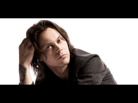 Видео: ֍֍֍ Вилле Вало (Ville Valo, HIM) Законы Выживания (перевод) 2005