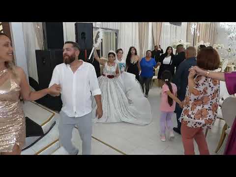 Видео: Сватбата на Армандо и Михаела част 9