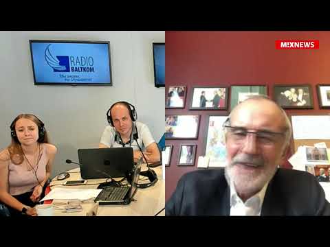 Видео: Римас Туминас о потерянной перчатке, сочувствии к старушке и Москве «не для жизни»