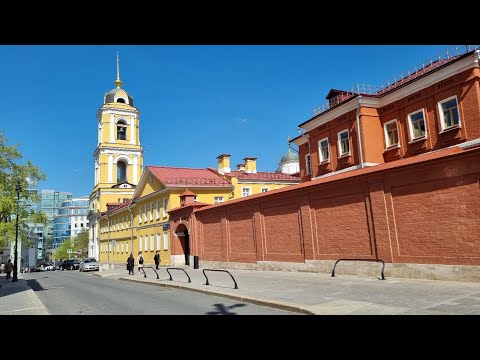 Видео: Прогулка по Рождественке до Цветного Бульвара