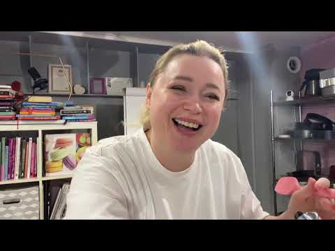 Видео: Твои капкейки – КАТАСТРОФА! 🤯ЛОВИ БЕСПЛАТНЫЙ РЕЦЕПТ КАПКЕЙКОВ! Получатся у всех!👌