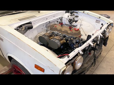 Видео: Двигатель в Toyota Hilux!!!