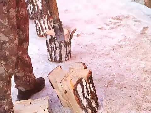 Видео: Чудо клин-колун! Выполнен из старого, негодного и совсем ненужного топора и обрезков  труб.