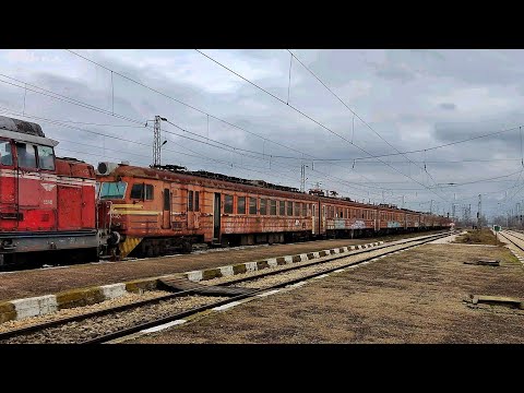 Видео: Извънредно / Exclusive: ЕМВ серия 32 за нарязване (2 Soviet era ЭР25 EMUs for scrap)