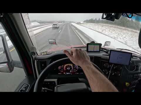 Видео: 1200 километра  до леденият Едмънтън, Албърта